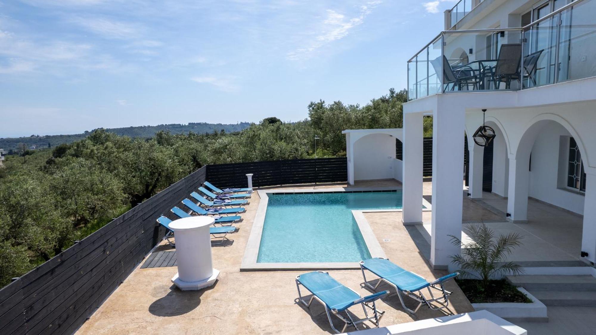 Apartmán Gigi Star Luxury Apartvilla With Pool, Sea View *